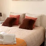 Spacious With Sea View In - 120 M², Fireplace شقة نازاريه