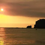 Spacious With Sea View In - 120 M², Fireplace