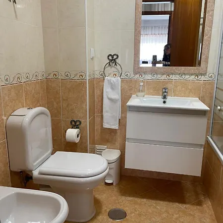Spacious With Sea View In - 120 M², Fireplace شقة *