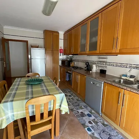 Spacious With Sea View In - 120 M², Fireplace