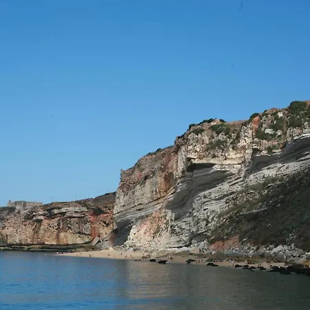 Spacious With Sea View In - 120 M², Fireplace